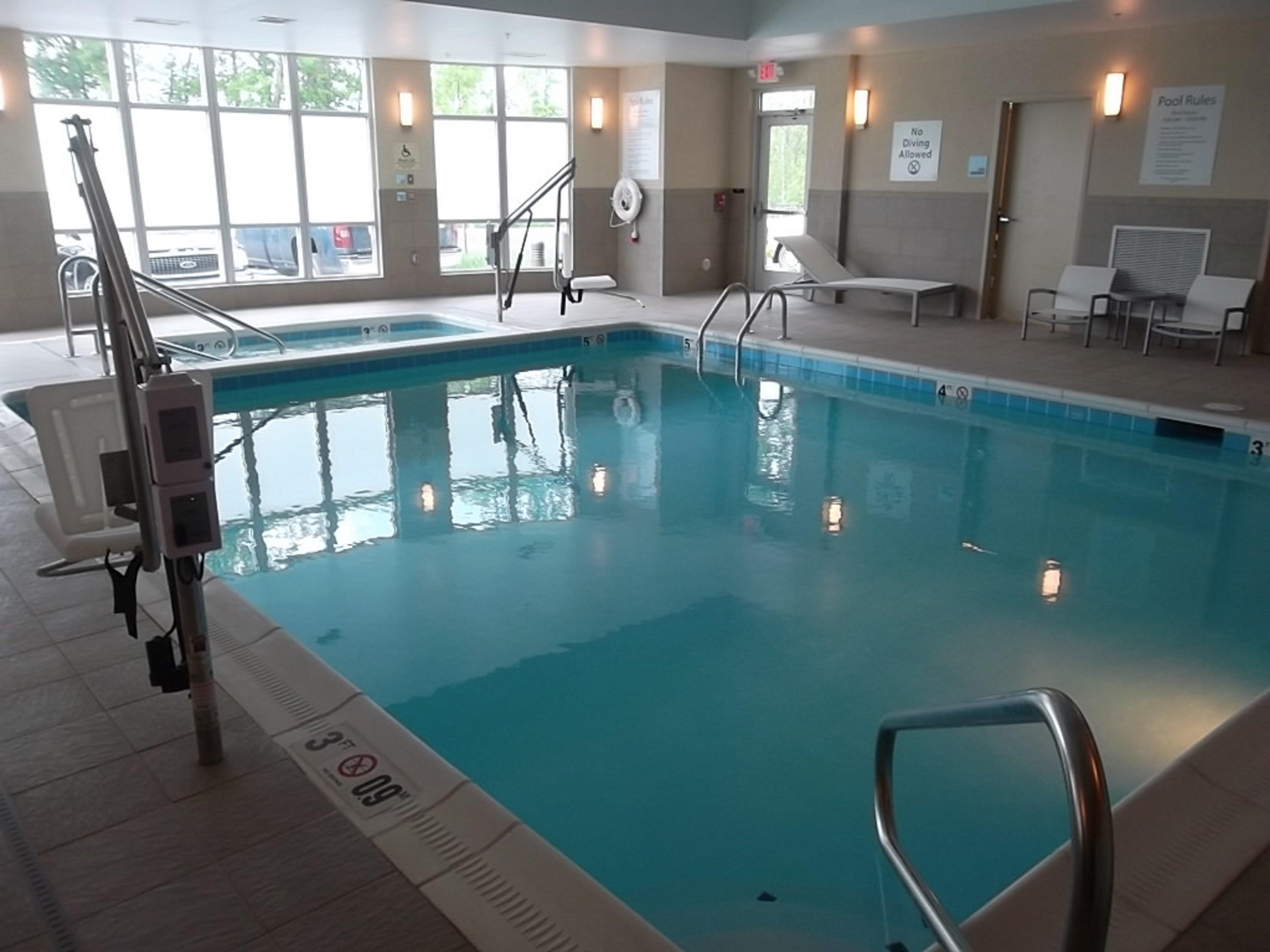 Holiday Inn Express & Suites Columbus - Easton Area By Ihg Gahanna Εξωτερικό φωτογραφία