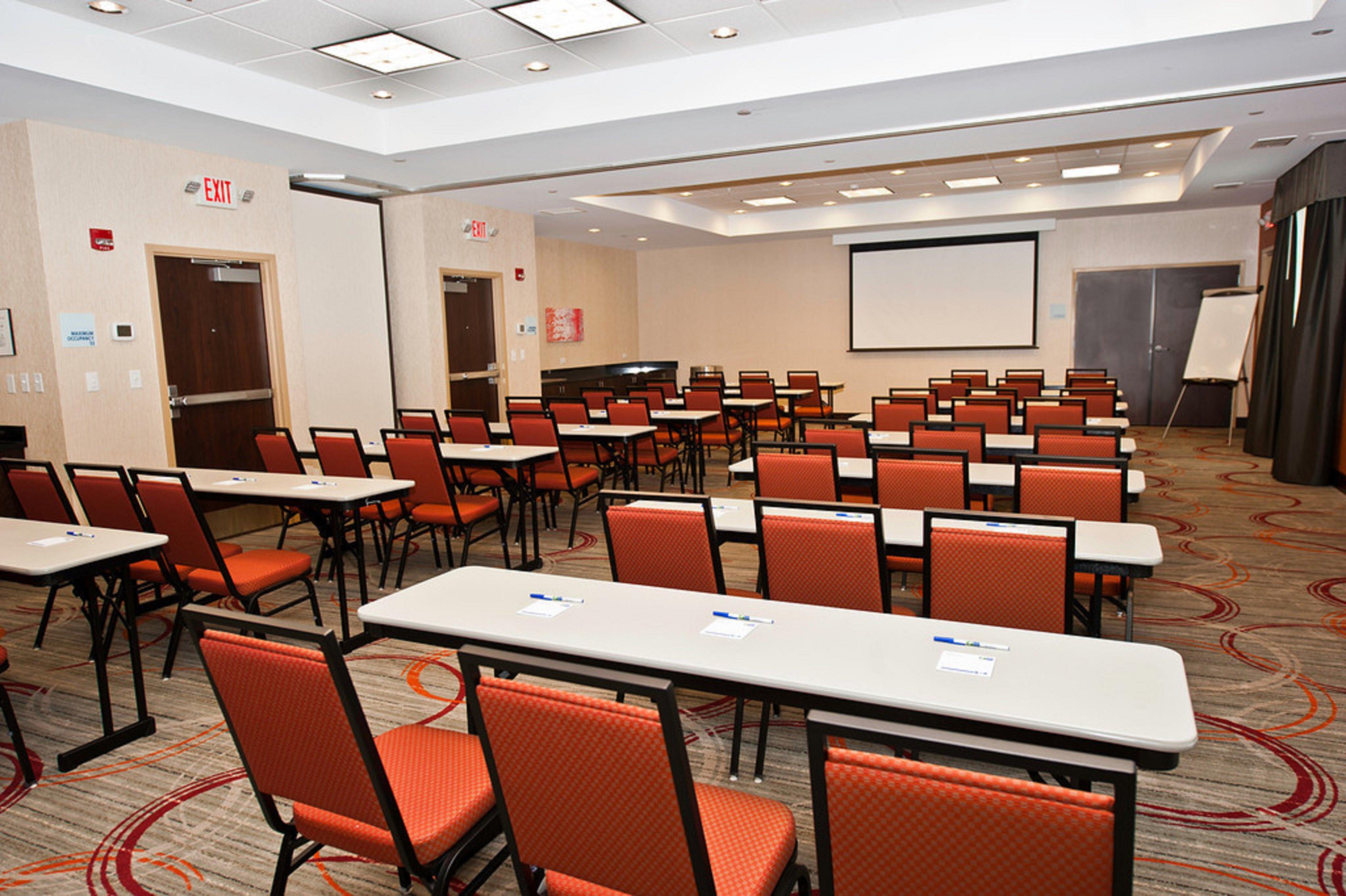 Holiday Inn Express & Suites Columbus - Easton Area By Ihg Gahanna Επιχειρήσεις φωτογραφία